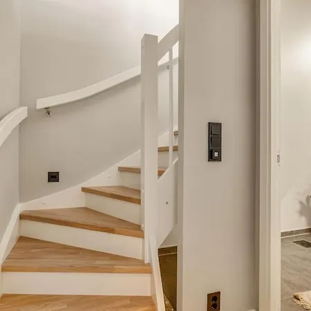 Daire Modern New Townhouse City Centre *