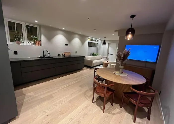 Modern New Townhouse City Centre * Bergen